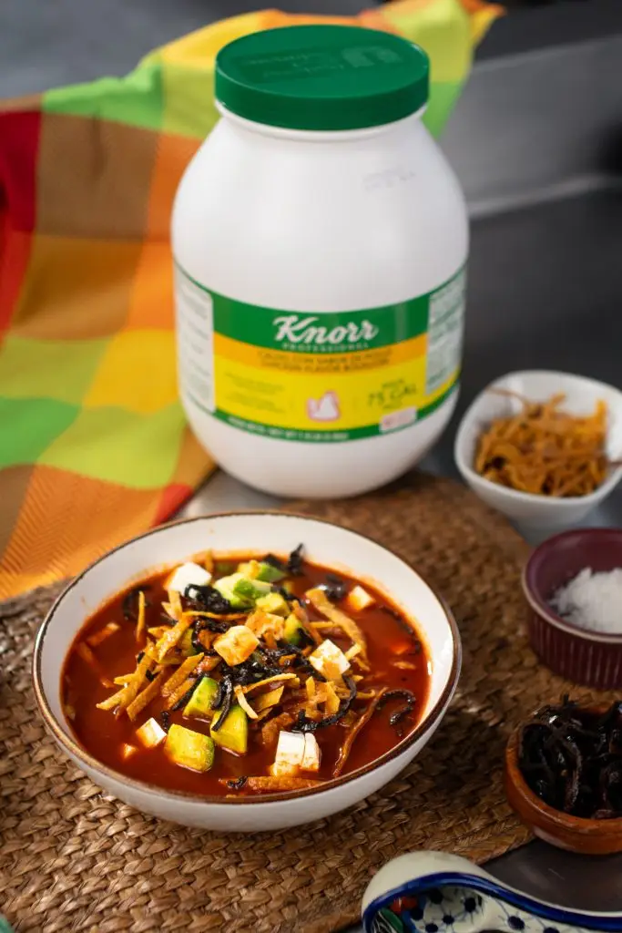 Sopa de Tortilla con Knorr